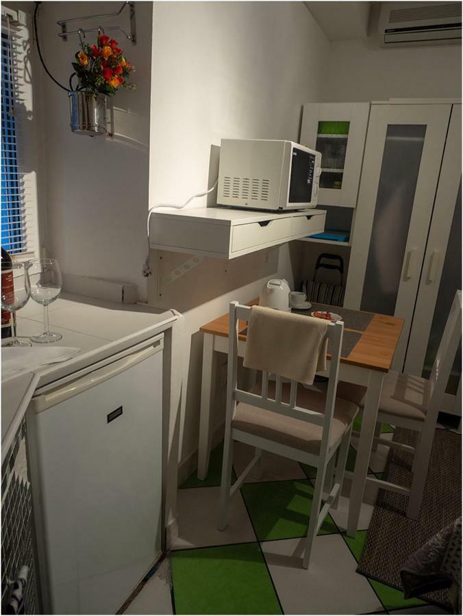 Split Studio Irisha Exteriör bild