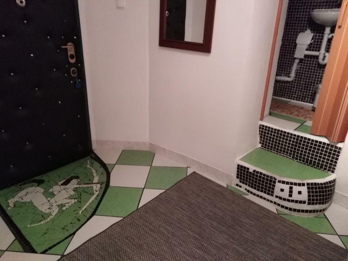 Split Studio Irisha Exteriör bild